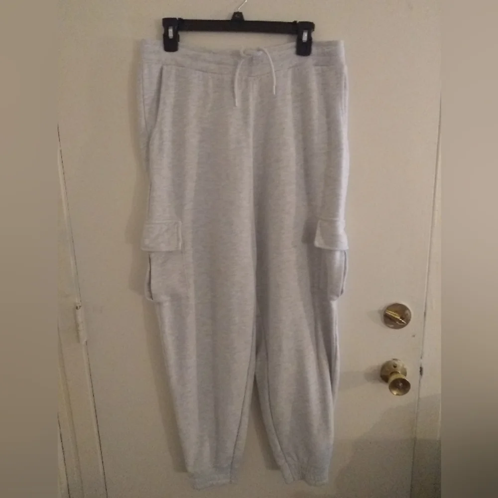 ASOS Sweatpants - Picture 1 of 3
